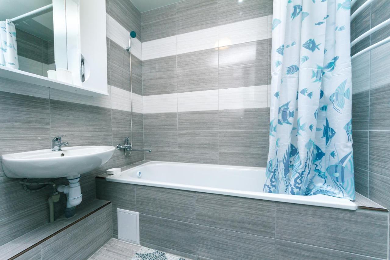 Poznyaky Apartments Patriotika Київ Екстер'єр фото