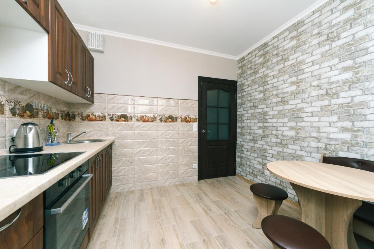 Poznyaky Apartments Patriotika Київ Екстер'єр фото