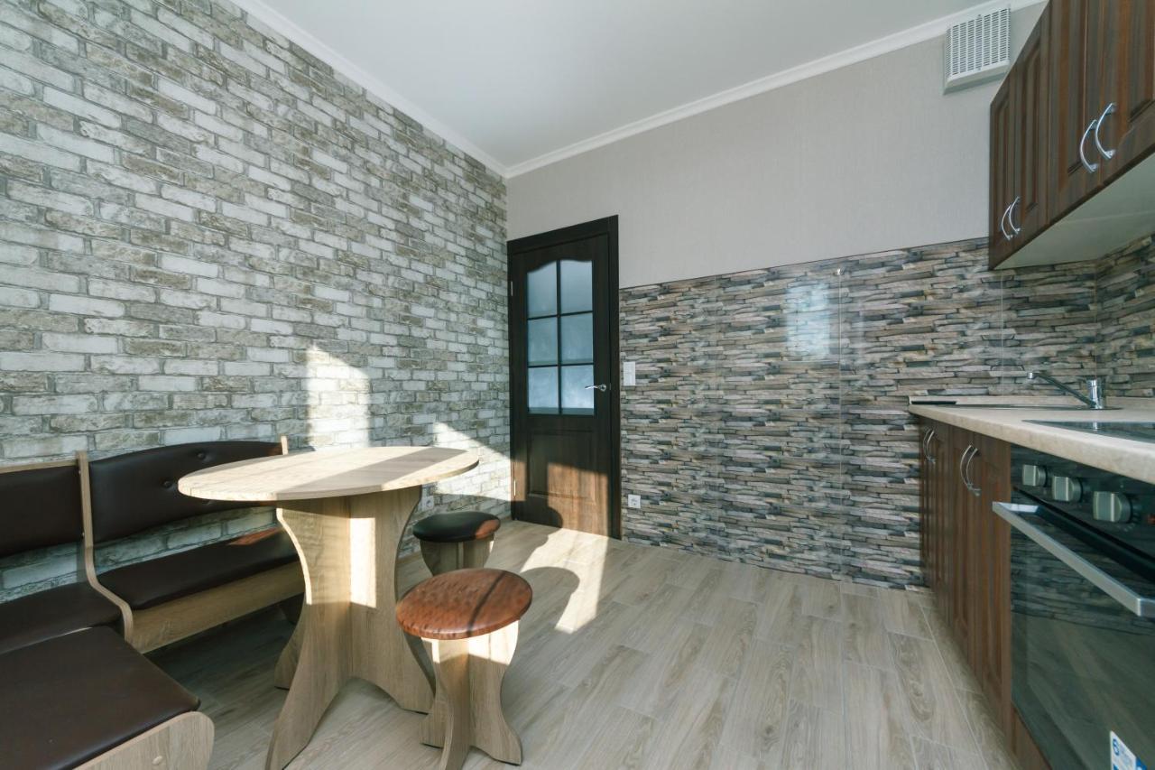 Poznyaky Apartments Patriotika Київ Екстер'єр фото